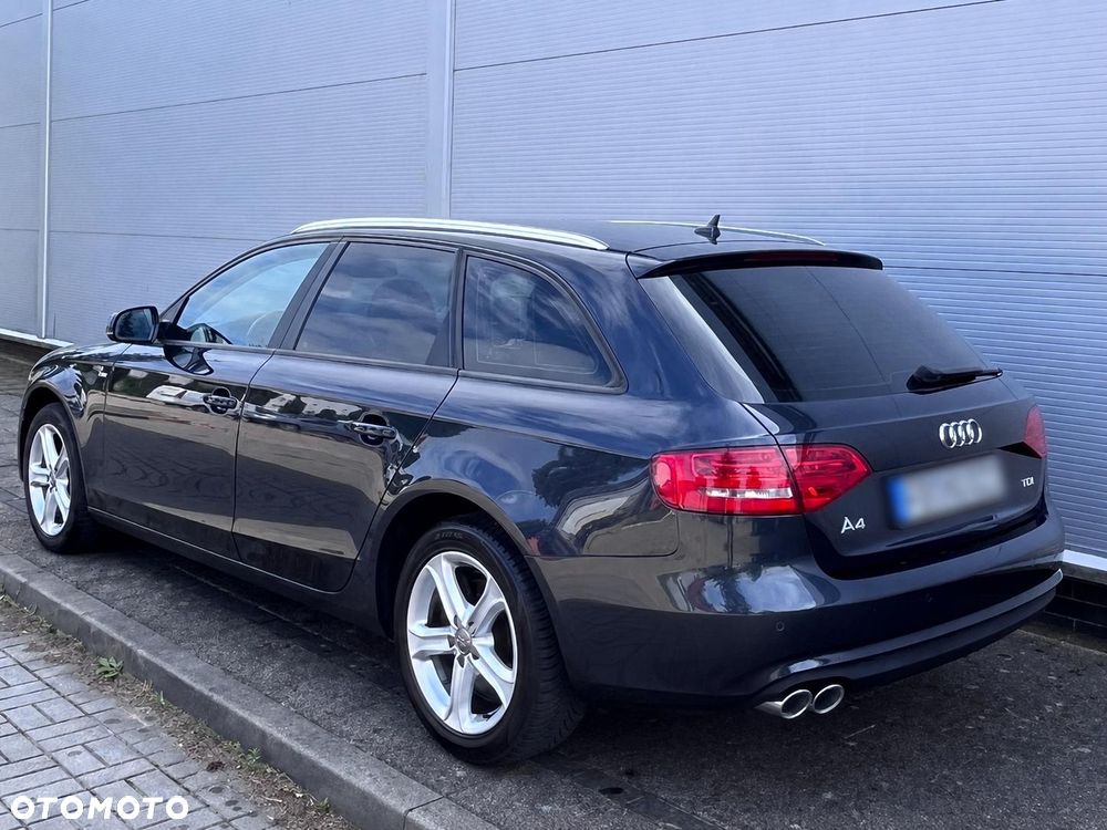 Audi A4 Avant 2.0 TDI DPF multitronic Attraction - 28