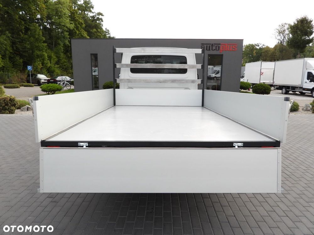 Iveco DAILY 35C17 SKRZYNIA PODWÓJNA KABINA DOKA 7 MIEJSC TEMPOMAT BLIŹNIACZE KOŁA KLIMATYZACJA  170KM - 18