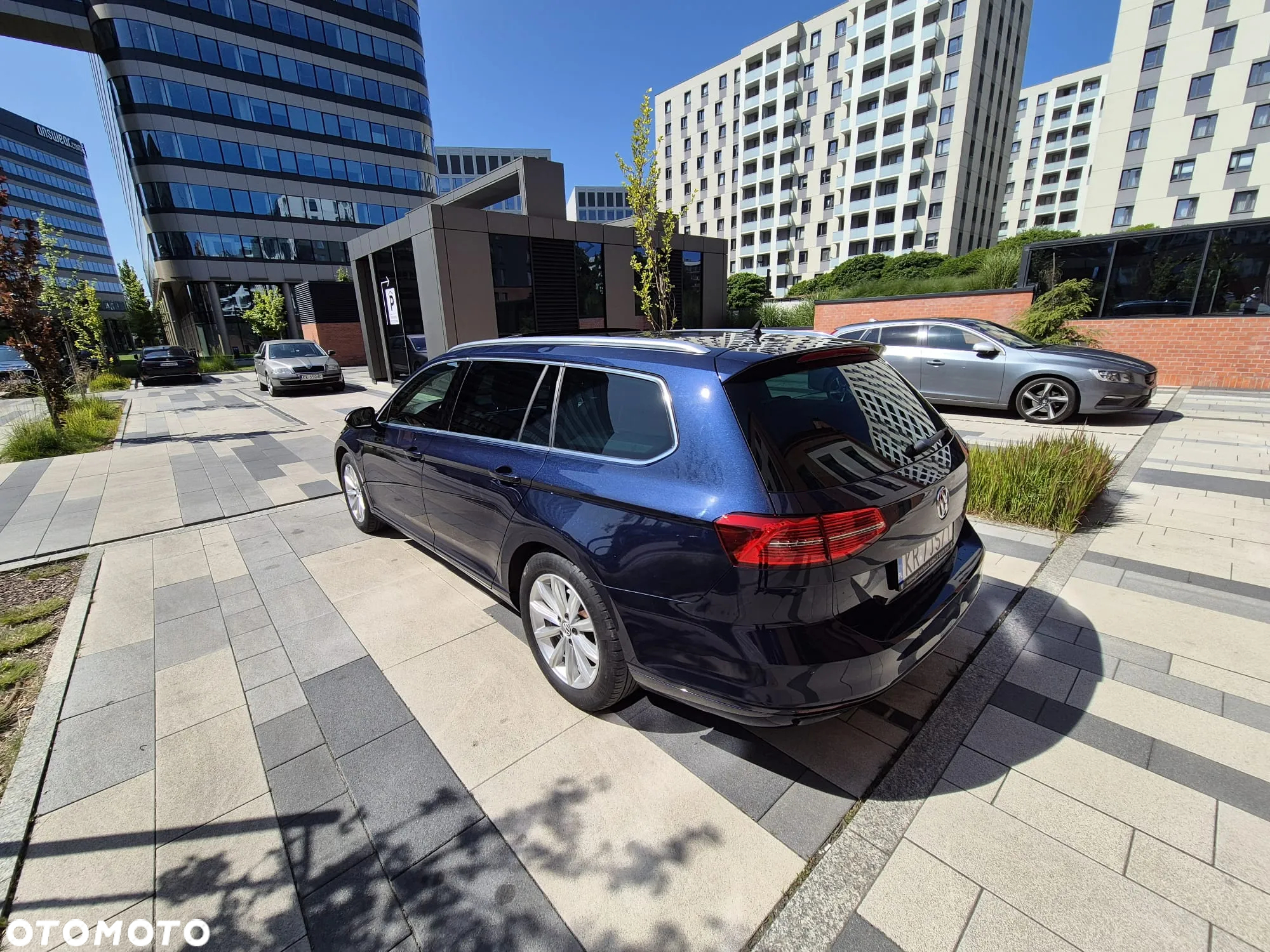 Volkswagen Passat Variant 1.6 TDI (BlueMotion Technology) DSG Comfortline - 6