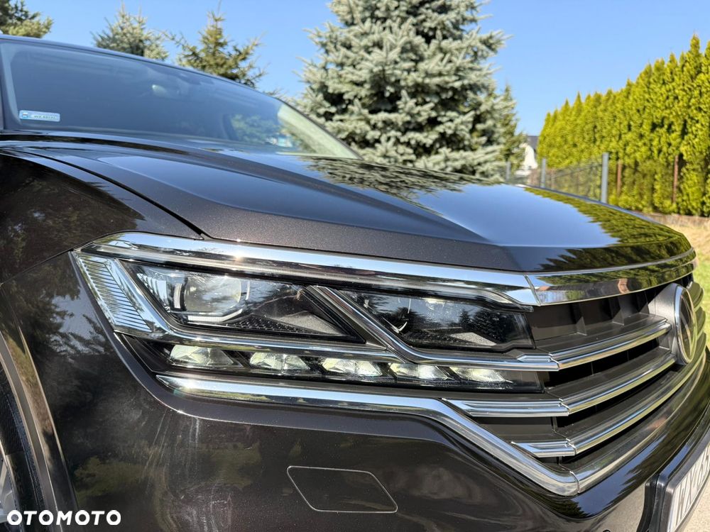 Volkswagen Touareg 3.0 V6 TDI SCR 4Mot - 11