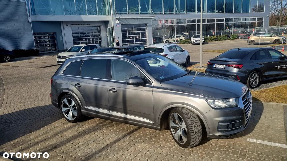 Audi Q7 - 8
