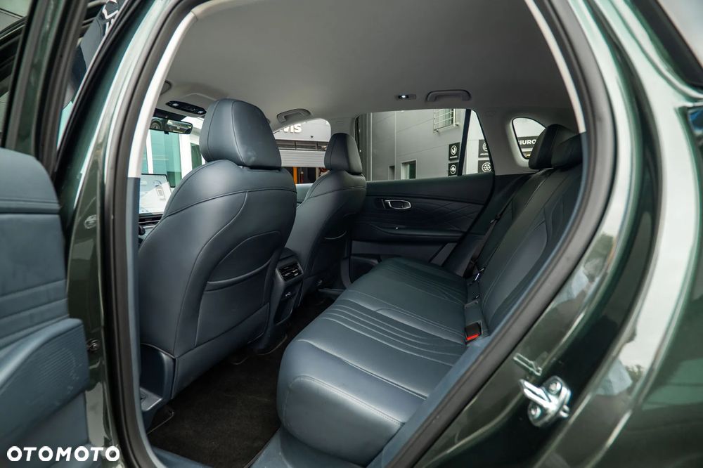 Geely Starray EM-i 1.5 PHEV Pro - 16