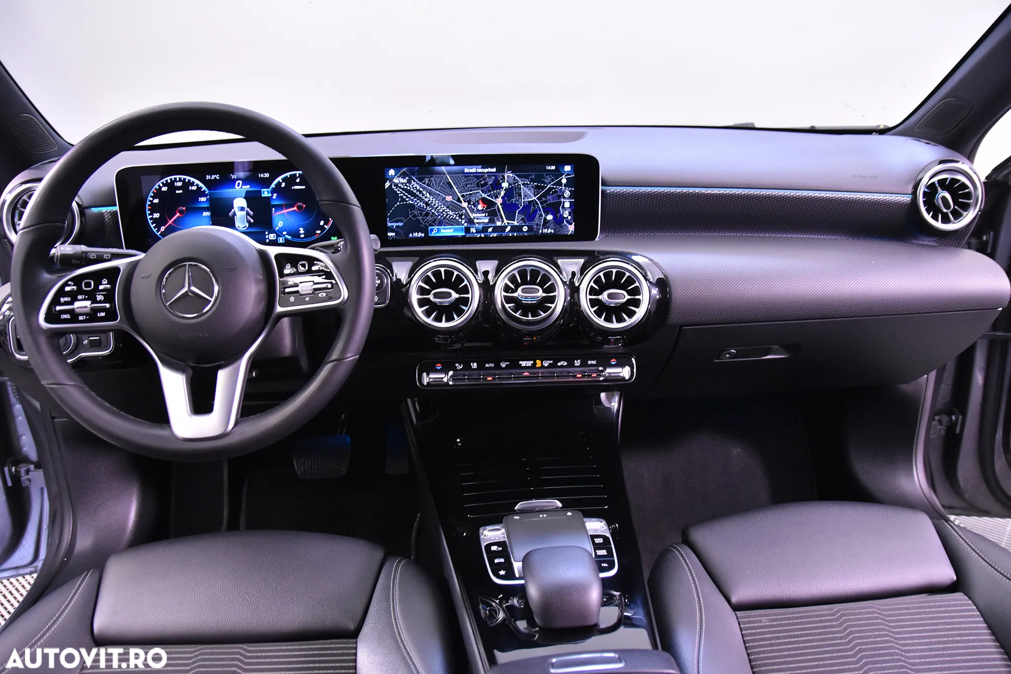 Mercedes-Benz A 200 7G-DCT - 10