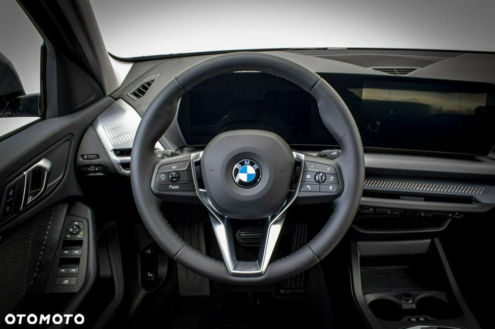 BMW Seria 1 - 16