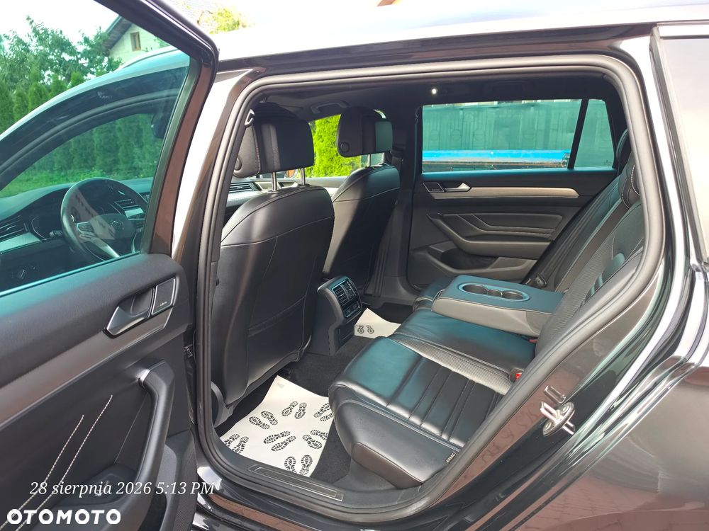 Volkswagen Passat 2.0 TSI OPF DSG Business - 16