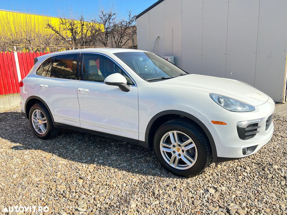 Porsche Cayenne Tiptronic S - 10