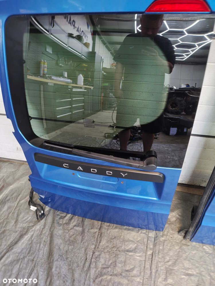 VW CADDY V 2K7 drzwi lewy tył LW5M do założenia w kolor OSOBOWY - 4