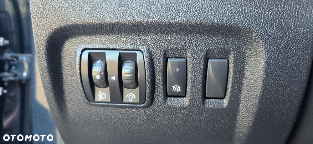 Renault Captur ENERGY TCe 90 Start&Stop Luxe - 25