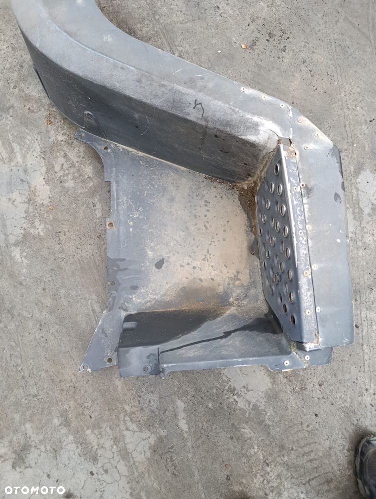 MAN L2000 LE2000 STOPIEŃ PRAWY Lewy NADKOLE SMC 85612100004 - 2