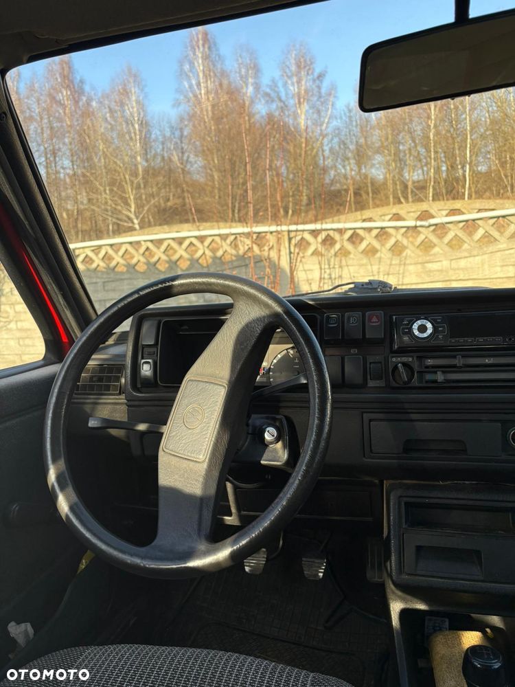 Volkswagen Golf 1.3 - 8