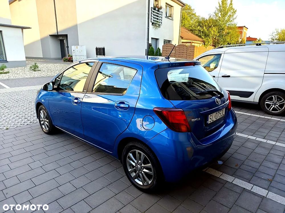 Toyota Yaris 1.33 VVT-i Edition - 30