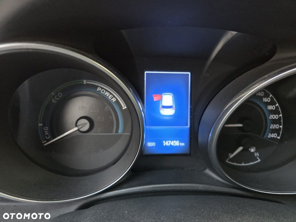 Toyota Auris - 18
