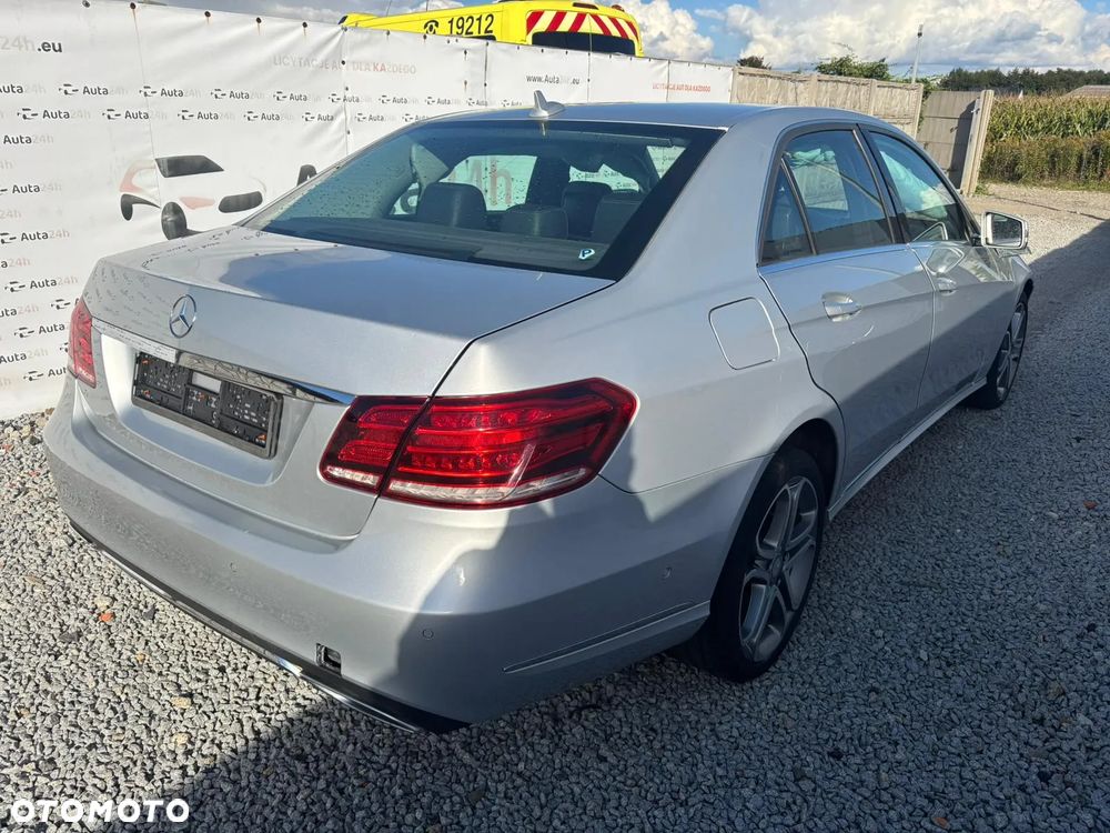 Mercedes-Benz Klasa E 220 CDI BlueEff Elegance - 3