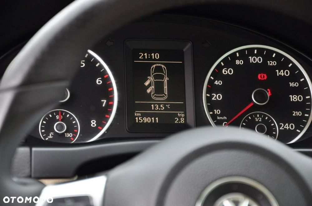 Volkswagen Tiguan - 38