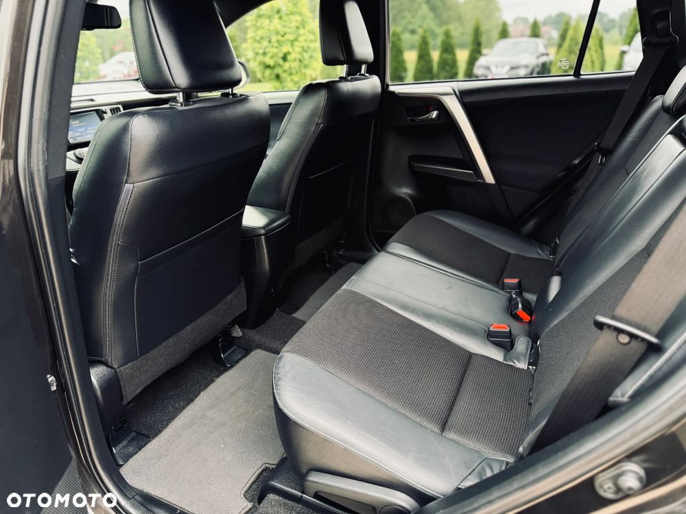 Toyota RAV4 2.0 D-4D 4x2 Start-Stop Edition - 14