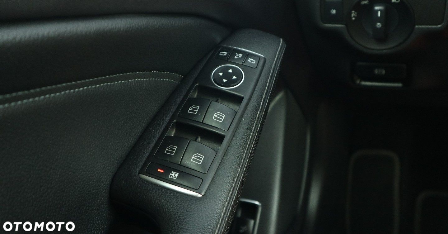 Mercedes-Benz GLA 200 (CDI) d 7G-DCT - 32