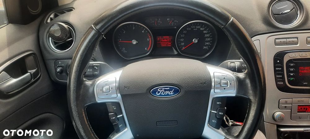 Ford Mondeo - 4