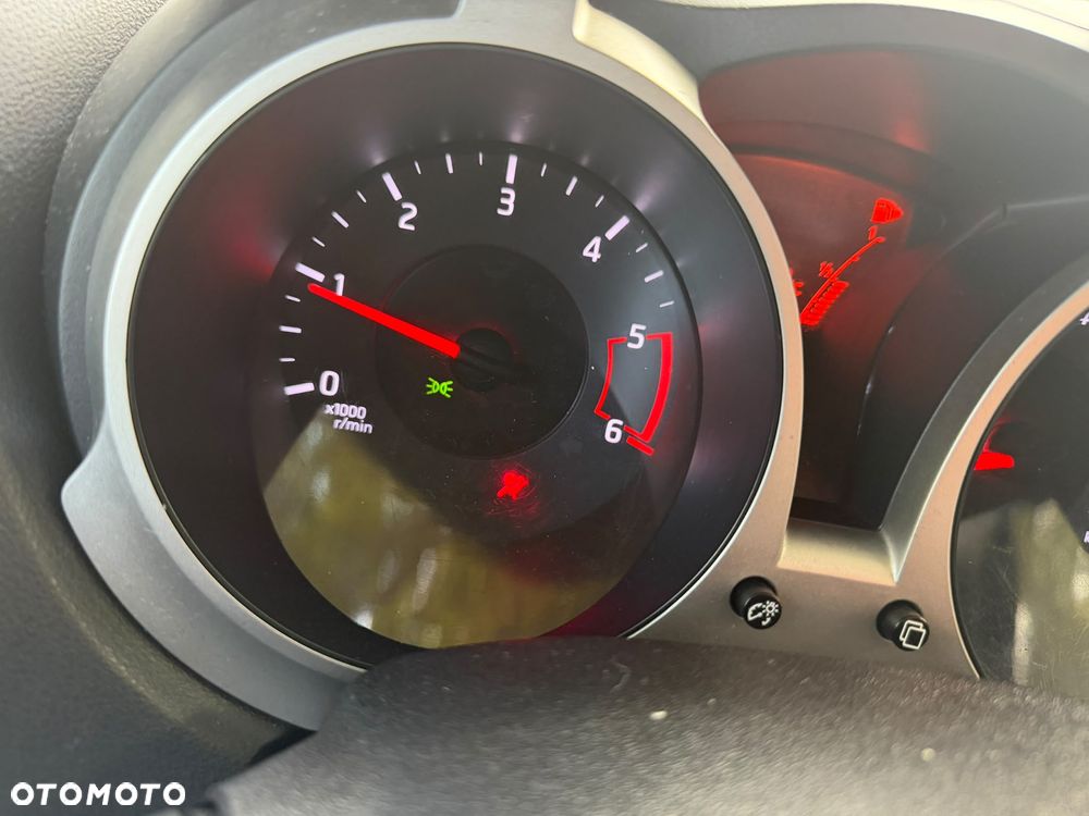 Nissan Juke 1.5 dCi Acenta S&S - 9
