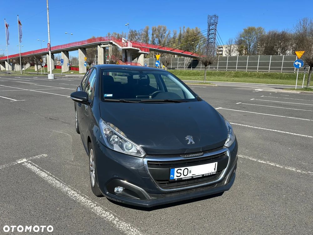 Peugeot 208 - 2