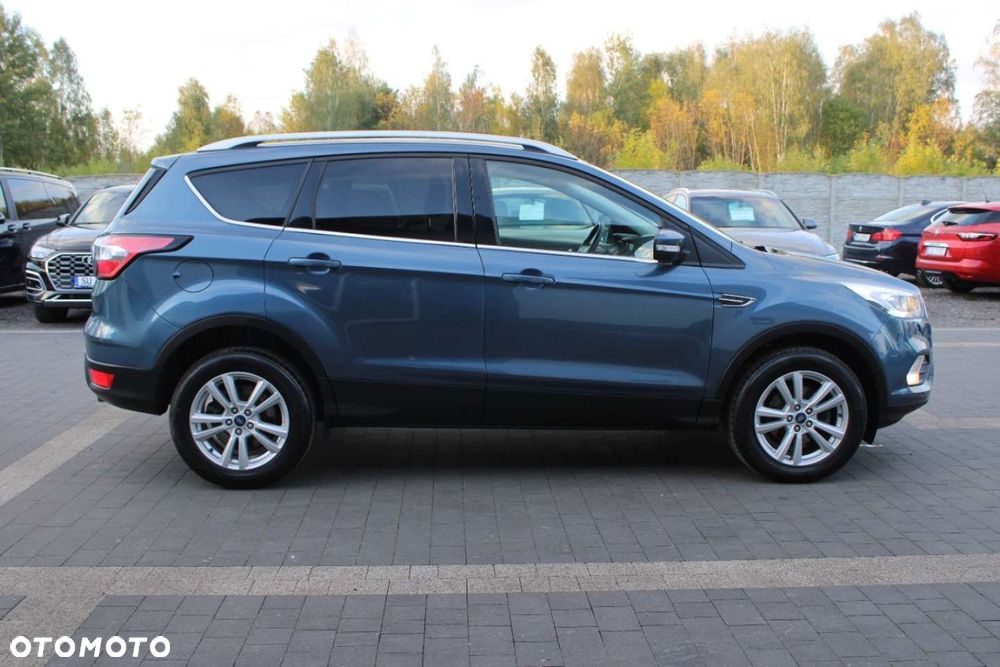 Ford Kuga - 8