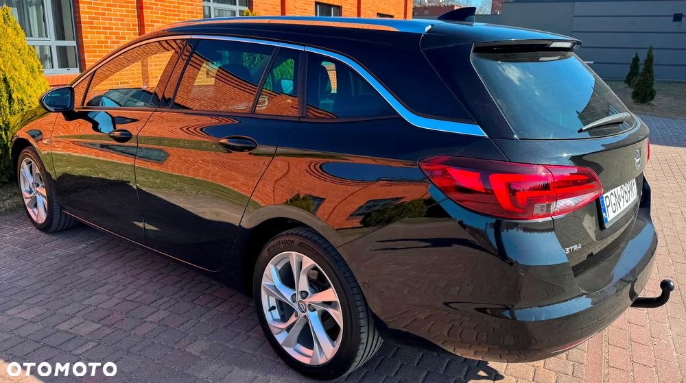 Opel Astra 1.6 CDTI Cosmo - 37