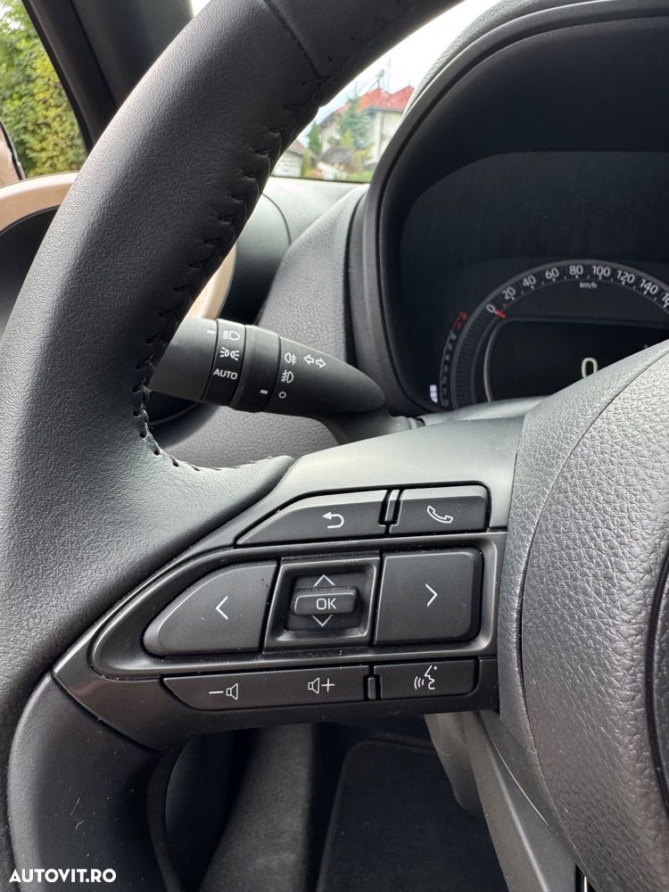 Toyota Aygo X 1.0l CVT Exclusive - 12