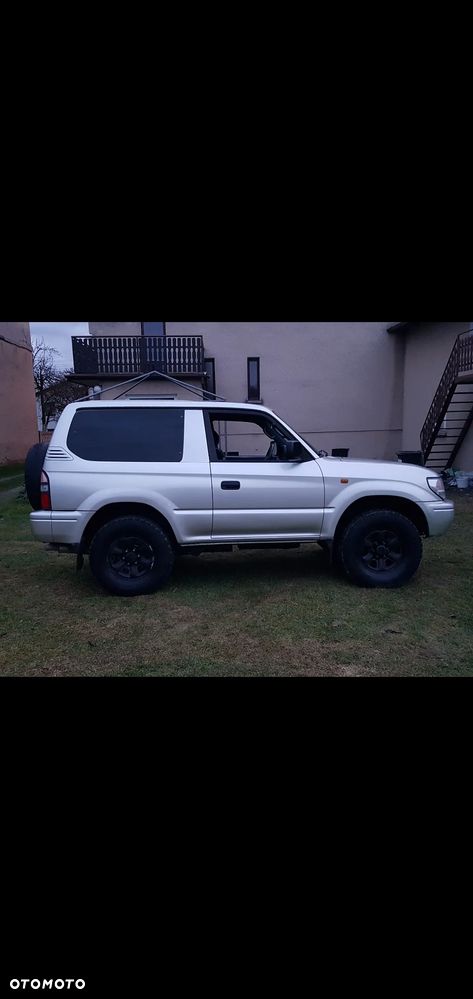 Toyota Land Cruiser KJ90 3.0 TD - 1