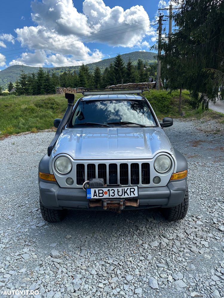 Jeep Cherokee - 1