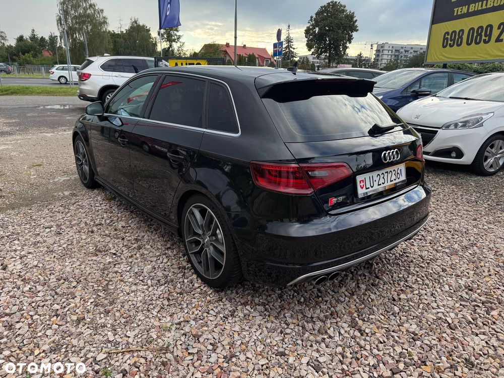 Audi RS3 Sportback S tronic - 4