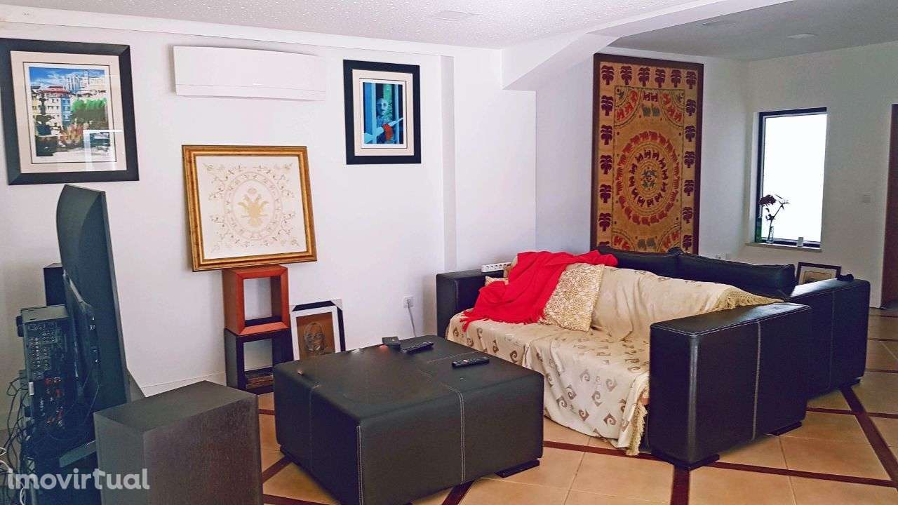 Moradia T5 perto de Coimbra - Grande imagem: 3/37