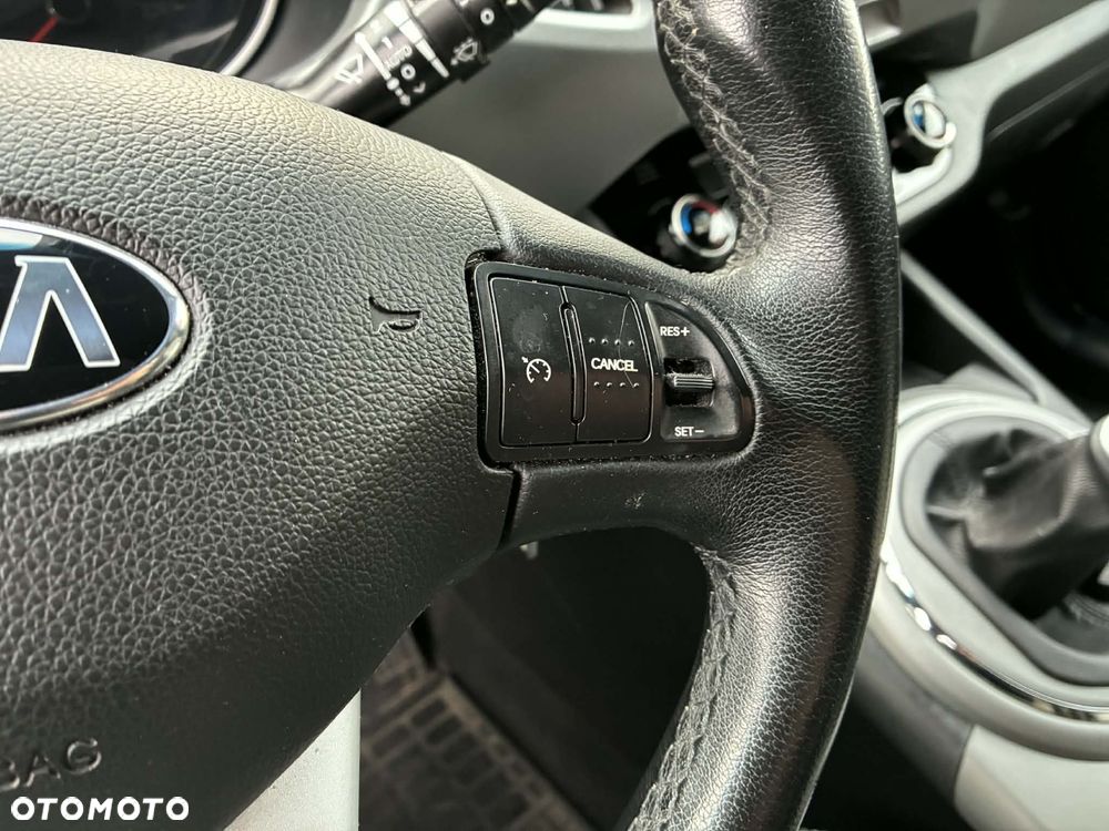 Kia Sportage 1.7 CRDI Business Line L 2WD - 9