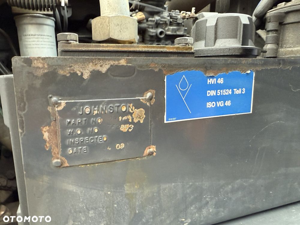 Scania P230 4x2 EURO5 ZAMIATARKA JOHNSTON VT605- 6 M³ - 21