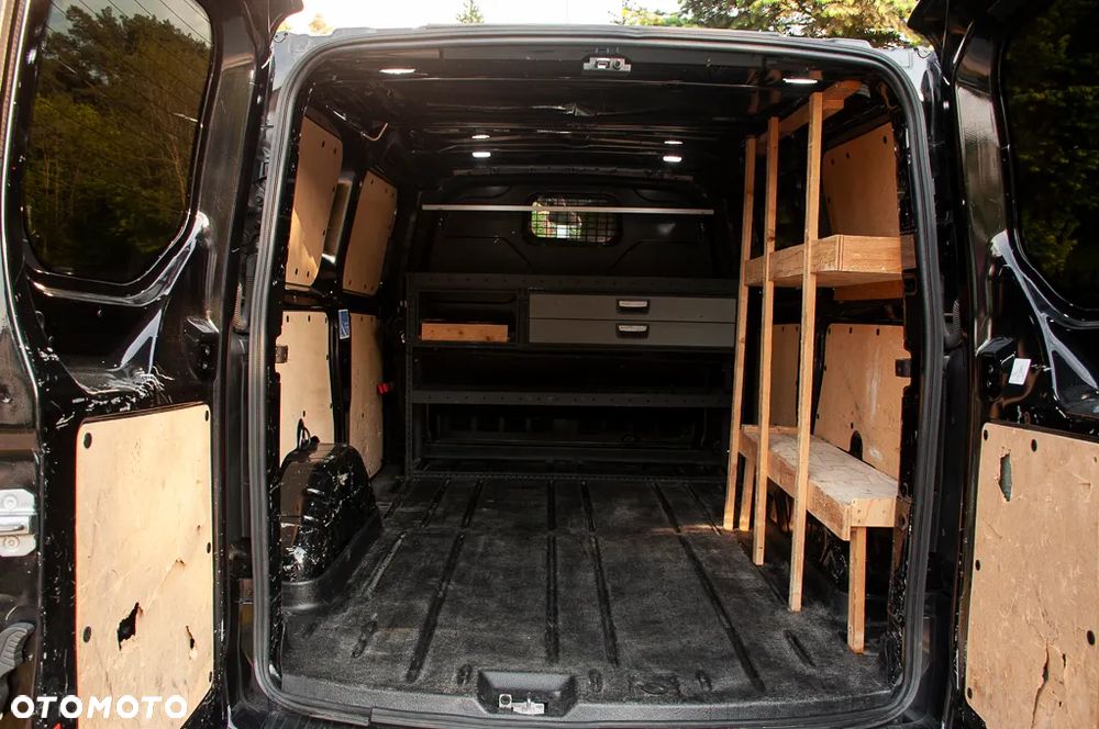 Ford Transit Custom - 19