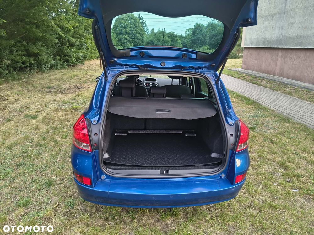 Renault Clio - 6