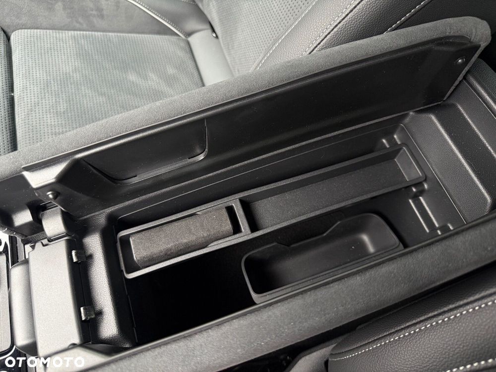 Skoda Superb 2.0 TDI SCR 4x4 Sportline DSG - 26