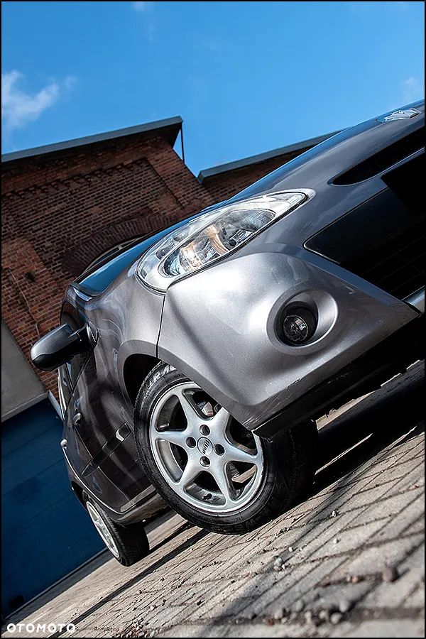 Renault Clio - 12