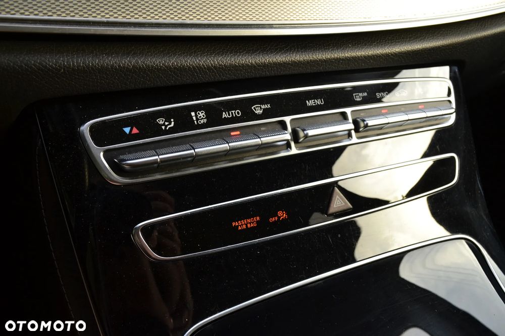 Mercedes-Benz Klasa E 200 d 9G-TRONIC Avantgarde - 22