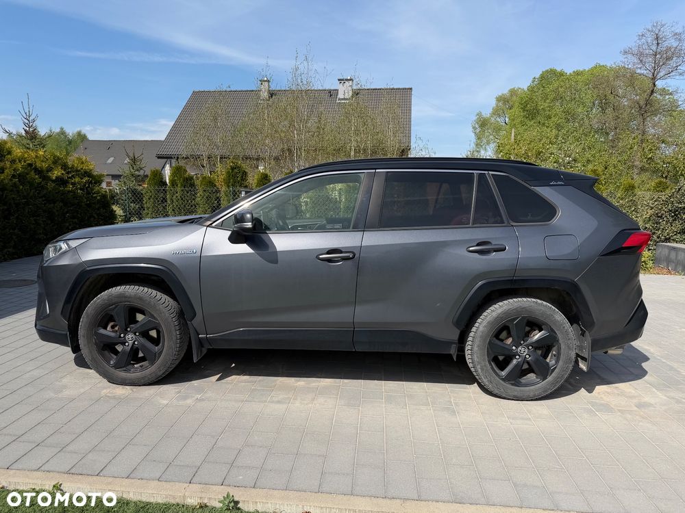 Toyota RAV4 - 2