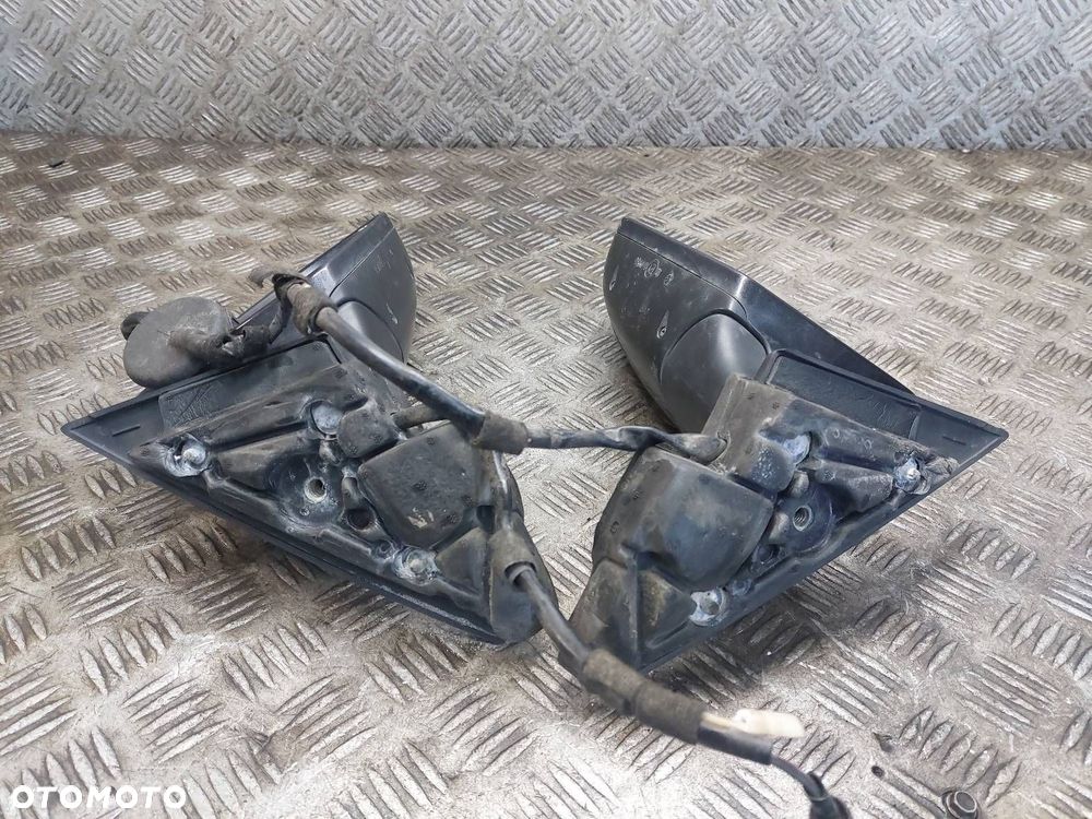 LUSTERKO LEWE + PRAWE ELEKTRYCZNE AUDI A3 8P LZ7L 5 PIN EU - 7