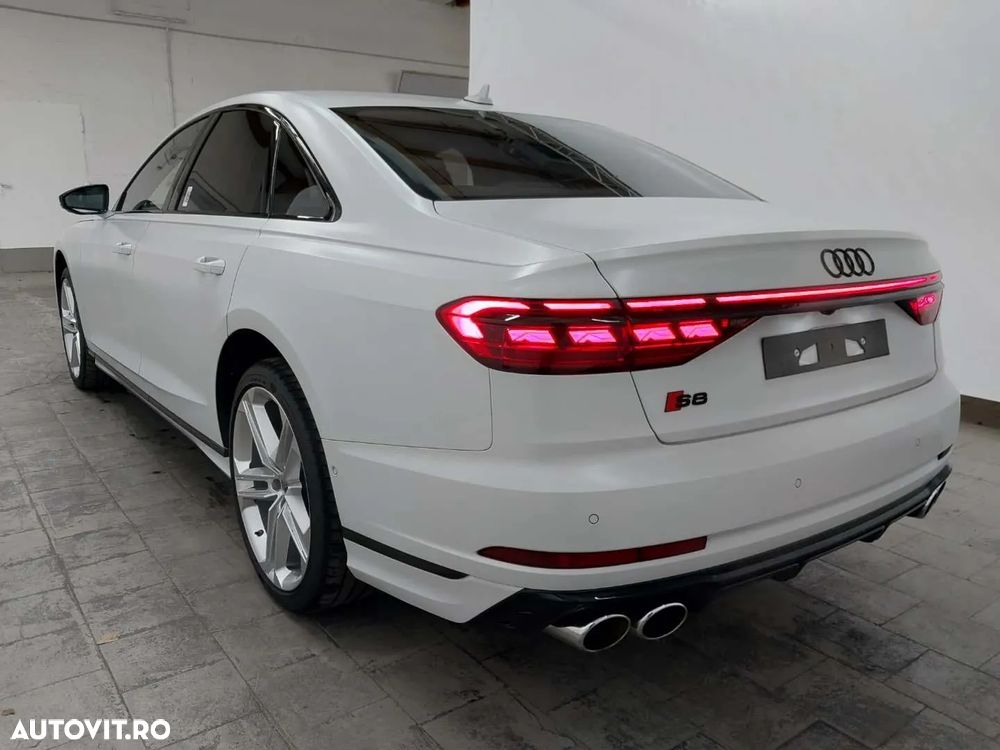 Audi S8 PI quattro Tiptronic MHEV - 11