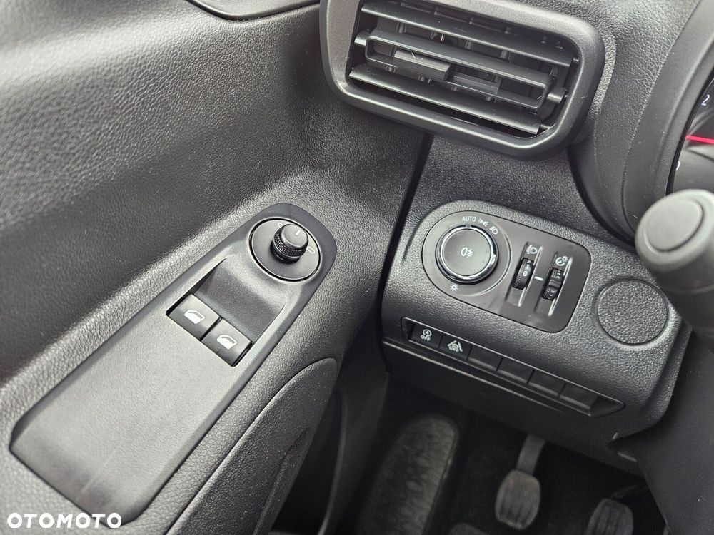 Opel Combo - 15