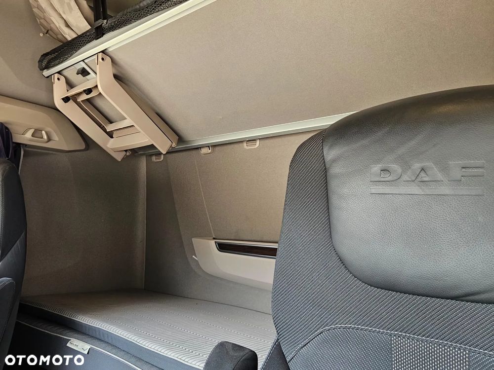 DAF XG+ - 20