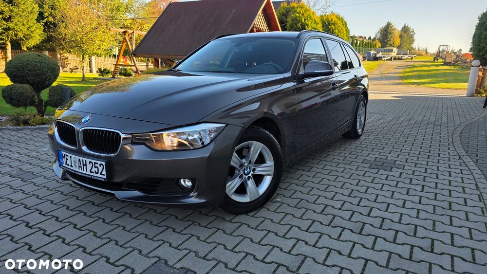 BMW Seria 3 320i Modern Line - 1