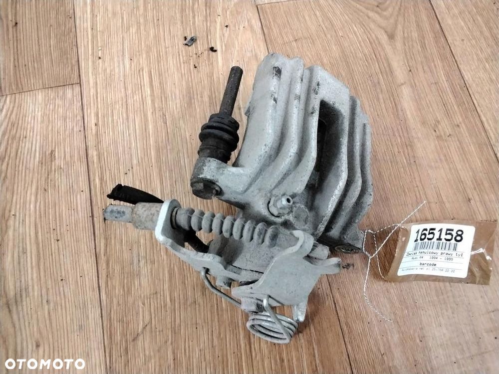 audi a4 b5 zacisk hamulcowy prawy tył - 1