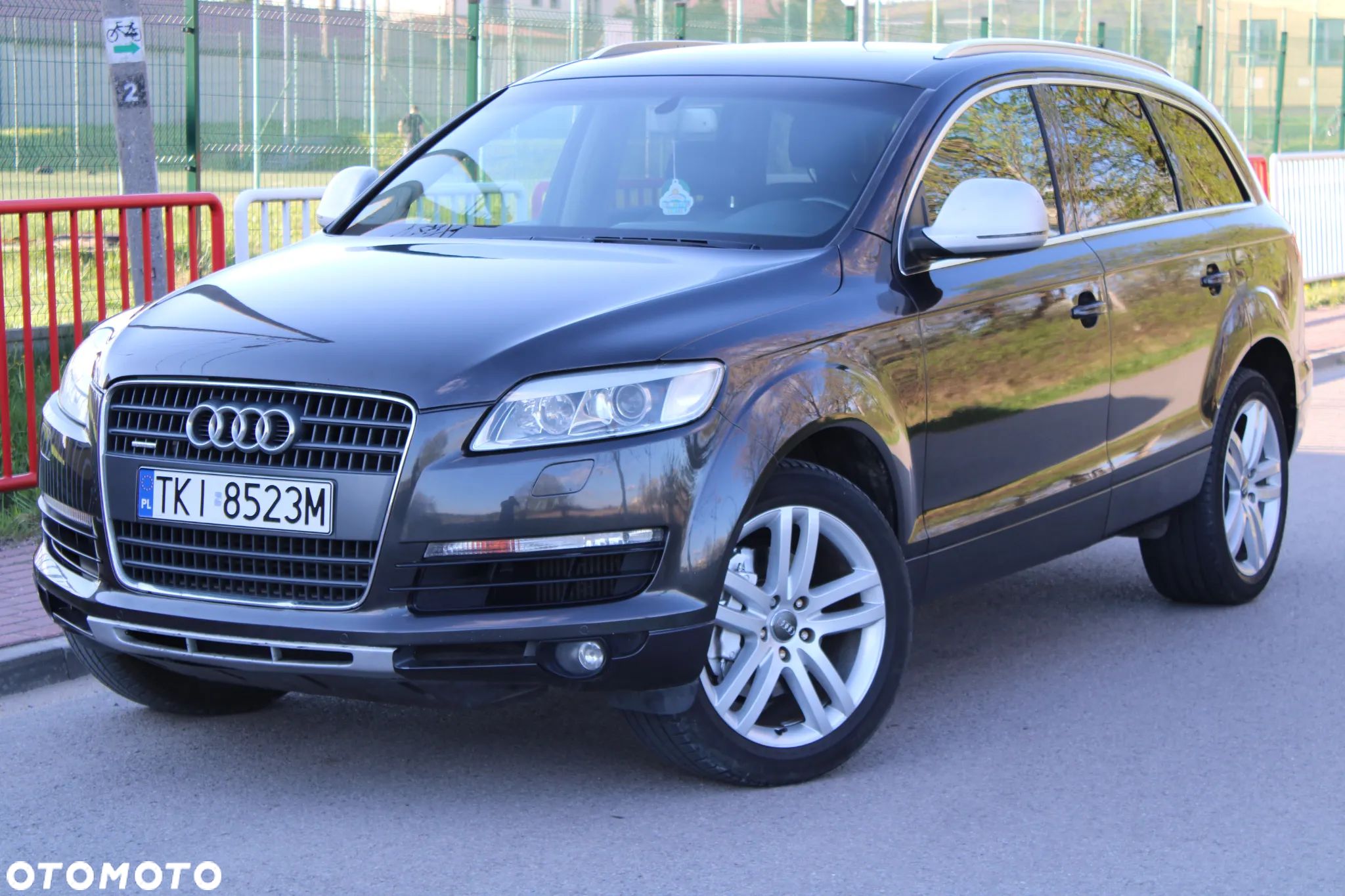 Audi Q7 - 1