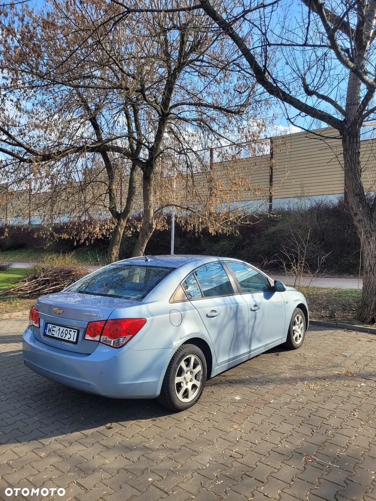 Chevrolet Cruze 2.0 VDCi LS - 4