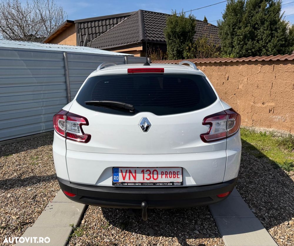 Renault Megane ENERGY dCi 110 Start & Stop Dynamique - 11