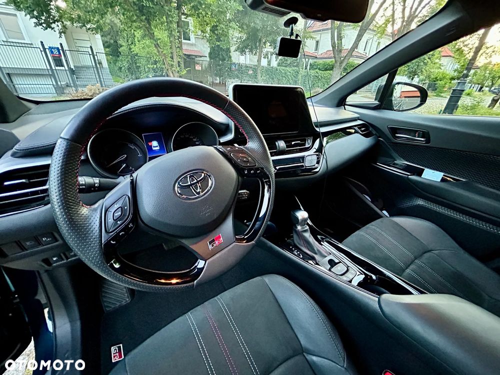 Toyota C-HR - 9