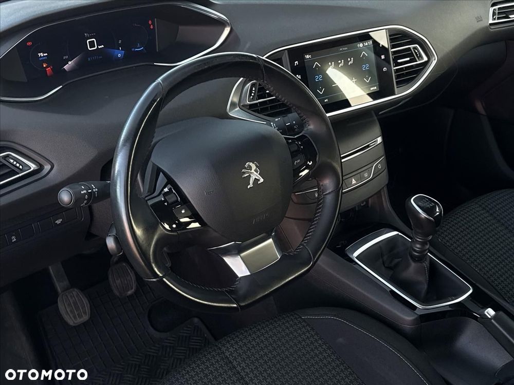Peugeot 308 1.2 PureTech Allure S&S - 10