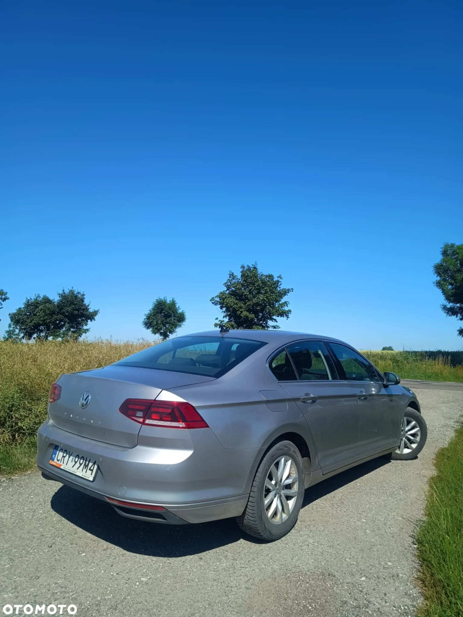 Volkswagen Passat 2.0 TDI BMT Highline - 6